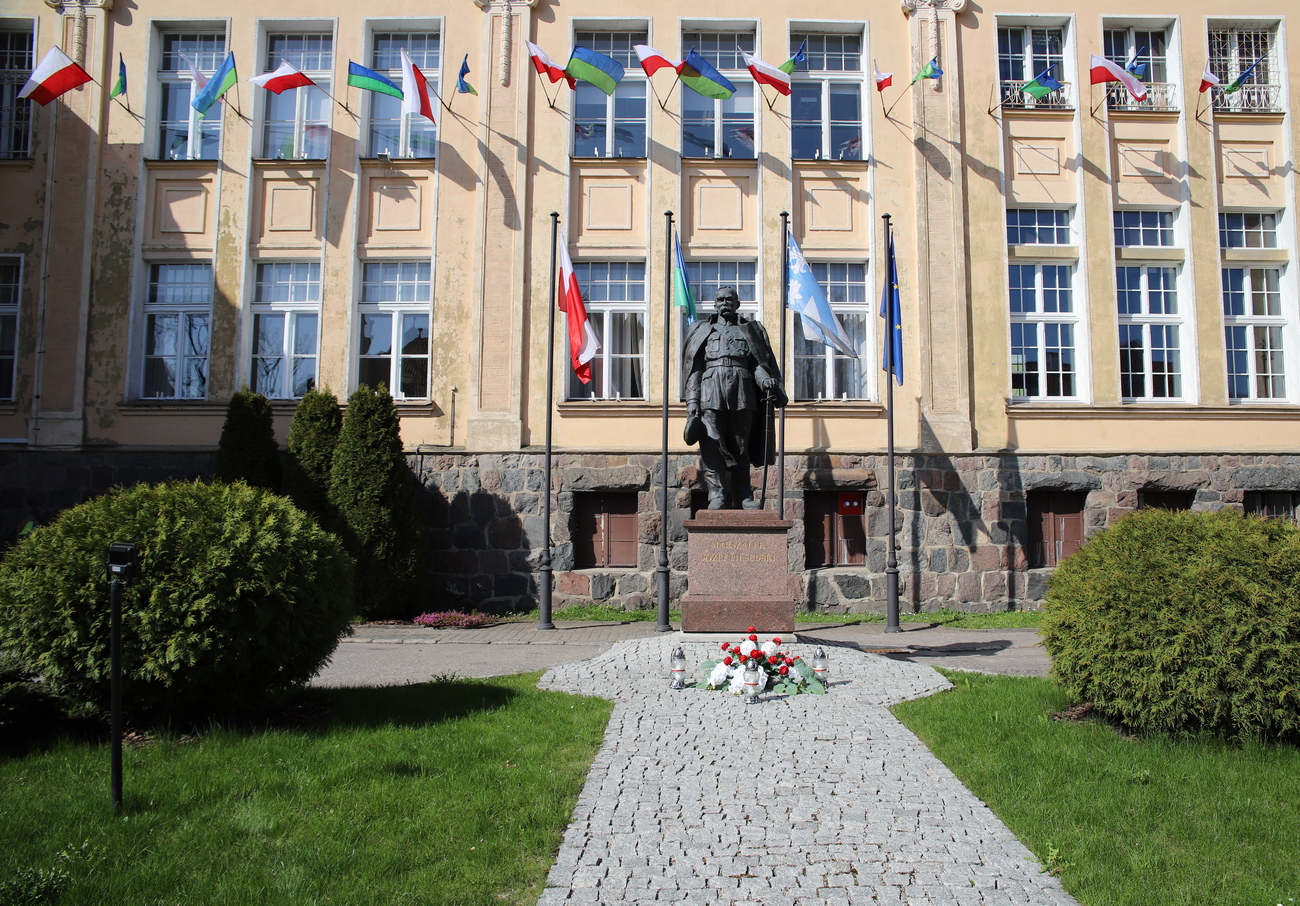 Il popolo di Ełk ha celebrato il Giorno della Bandiera dello Stato