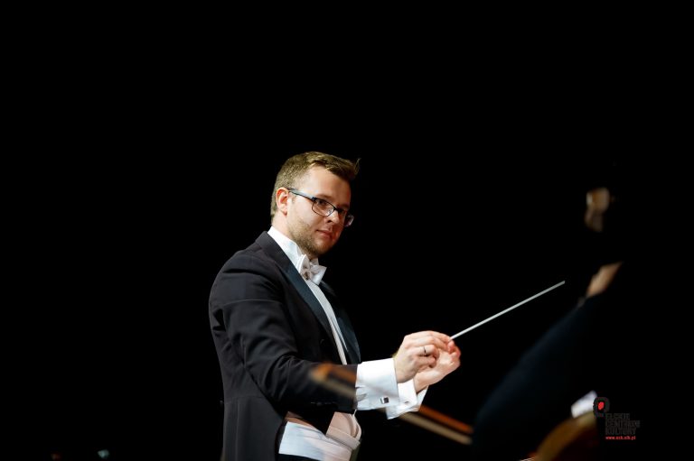 Concerto "Con la musica attraverso i secoli" – Jacek Brzoznowski dirigerà l'Orchestra da Camera Elbląg