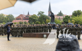 Ełk - przysięga żołnierzy WOT z 4. Warmińsko-Mazurskiej Brygady Obrony Terytorialnej