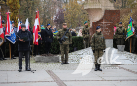 Obchody Narodowego Święta Niepodległości, uroczystości pod pomnikiem „Poległym za Wolną i Niezawisłą Polskę”