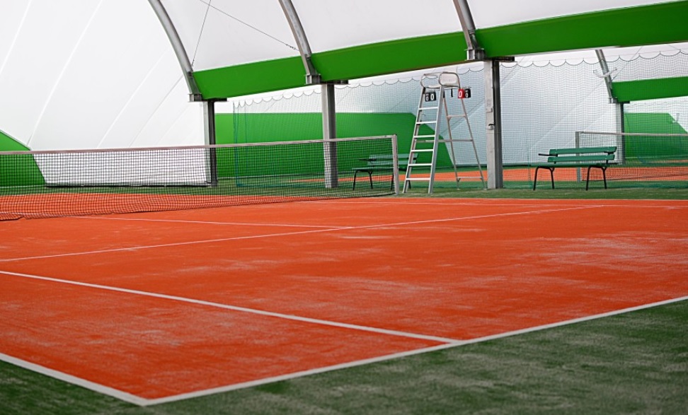 Eröffnung neuer Tennisplätze